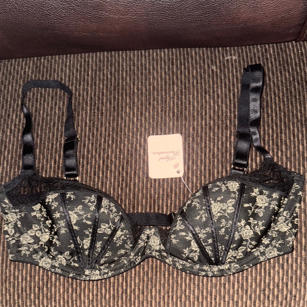 New Agent Provocateur bra